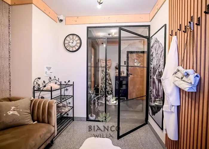 Bianco منزل للإقامة زاكوباني