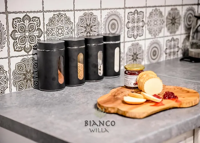 Bianco * زاكوباني