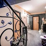 Bianco Homestay